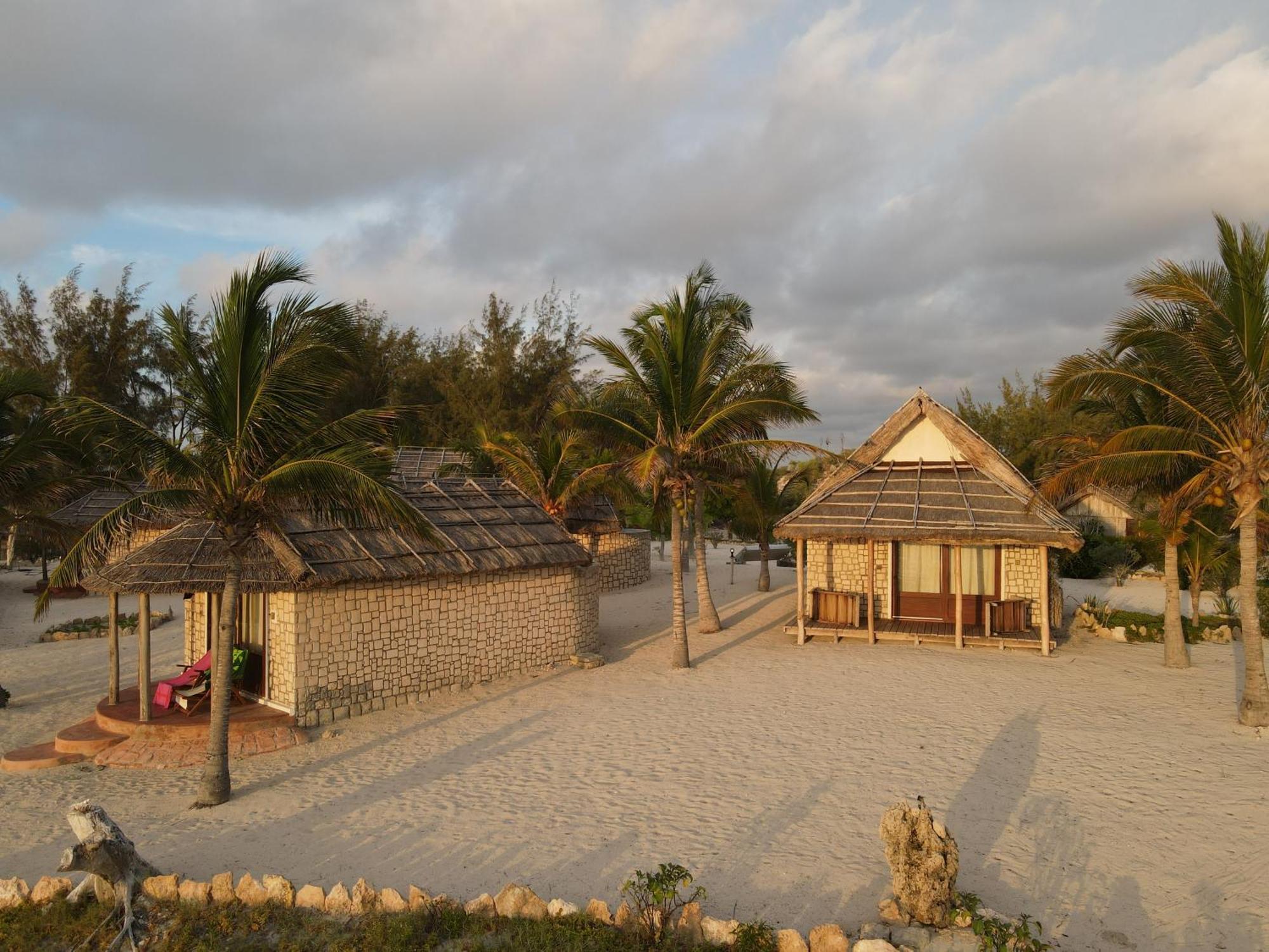 Laguna Blu - Resort Madagascar Andavadoaka Exterior photo